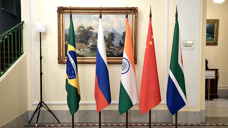 BRICS ümumi təkrar sığorta şirkəti ideyasını araşdırır