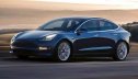 "Tesla" iki modelin satışını dayandırdı