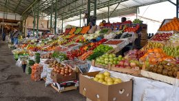 Bazarda meyvələr bahalaşdı: Kiloqramı 25-40 manat