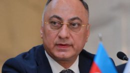 Zaur Kərimov istefa verdi
