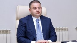 İcra başçısı məktəb müəllimini özünə müavin təyin etdi