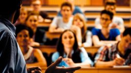 Bu universitet müəllim axtarır - Maaş 6 mindən YUXARIDIR