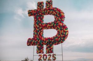 Analitik: “2025-ci ildə “Bitcoin”ə bu üç faktor təsir edəcək”