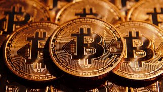 “Bitcoin”in bazar dəyəri 1 trilyon dolları keçdi