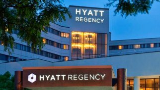 “Hyatt Regency Baku” hotelinin əcnəbi rəhbəri cərimələndi - FOTO