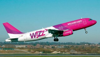 Azərbaycan “Wizz Air”lə yeni müqavilə imzaladı
