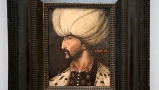 Sultan Süleymanın portreti 1 milyon manata satıldı