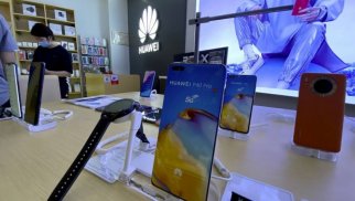 “Huawei” smartfonlar üçün yeni əməliyyat sistemini təqdim edib