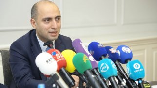 Emin Əmrullayev: “Gələcəkdə məhdud qapanmalara getməyə məcbur ola bilərik”