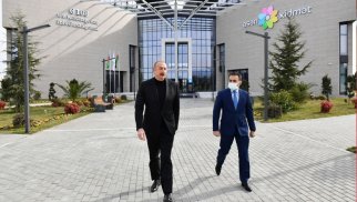 Prezident 2 saylı Gəncə regional “ASAN xidmət” Mərkəzinin açılışında (FOTOLAR)