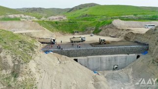 Xudafərin-Qubadlı-Laçın avtomobil yolunun tikintisi davam etdirilir (FOTO)