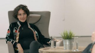 Sabiq nazirin həyat yoldaşının ölkədən çıxışına qadağa qoyulur