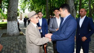 Seymur Orucov rayon ağsaqqalları və ziyalıları ilə növbəti görüşünü keçirdi (FOTO)