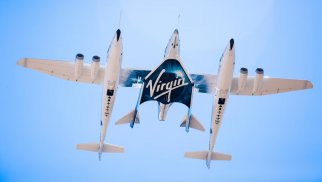 “Virgin Galactic” axır ki, kosmosa ilk turistləri göndərdi