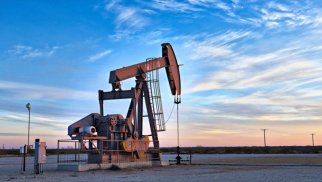 EIA: Azərbaycan gündəlik neft hasilatını artırıb