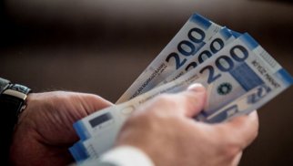 Azərbaycan 9 ayda 700 milyon manatdan çox borc qaytarıb