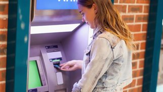 Azərbaycanda bankların ATM-lərin sayı 3%-dək artıb