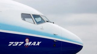 Boeing müştərilərdən modellərindən birində boş bolt axtarmağı xahiş etdi