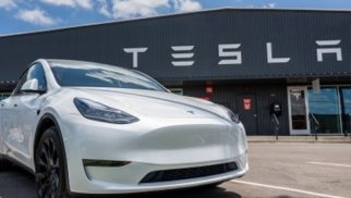“Tesla” müharibənin davam etdiyi Ukraynada gəlirlərini artırıb