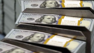 Bloomberg: Rusiyanın aktivlərinin müsadirəsi kütləvi de-dollarizasiyaya səbəb ola bilər