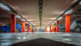 Yaşayış binalarında parkinq problemi - Fantastik qiymətə parkinq yerləri satılır