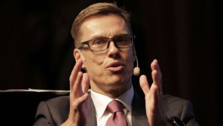 Finlandiya prezidenti Aİ-ni müharibə iqtisadiyyatına keçməyə çağırdı