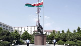 Bir sıra dövlət qurumlarının və şirkətlərin mətbuat katiblərinin “Neft Daşları”na səfəri təşkil olunub