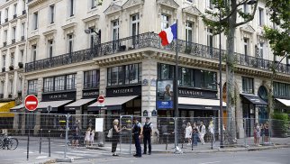 Parisli restoratorlar Olimpiada ilə bağlı müştərilərin azlığından şikayətlənir