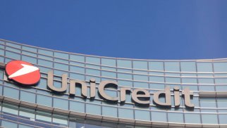 "UniCredit"dən İtalyan rəqibinə 10 milyardlıq təklif