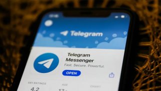 "Telegram" ilk dəfə gəlir qazanıb