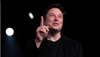 Musk xeyriyyə təşkilatına 108 milyon dollar bağışlayıb