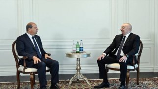 Prezident İlham Əliyev Antalyada Şimali Kipr Türk Cümhuriyyətinin Prezidenti Ersin Tatar ilə görüşüb