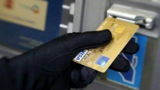 Ötən gün bank kartlarından 14 minə yaxın pul oğurlanıb