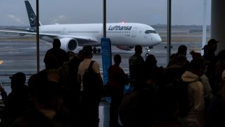 Məşhur aviaşirkət birinci rübdə 885 milyon avro zərər edib