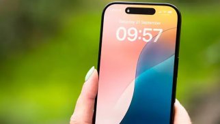 Amerikalı hakim "Apple"ı məhkəmə qərarını pozmaqda ittiham etdi