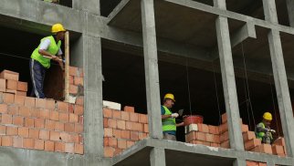 İcra Hakimiyyəti özünə yeni bina tikdirir