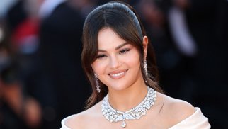 Selena Gomezin “Wondermind” startapında maliyyə çətinliyi - Anası evini girov qoydu