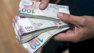 Mərkəzi Bankın rəhbərliyinin əmək haqqı ödənişləri 40% artıb