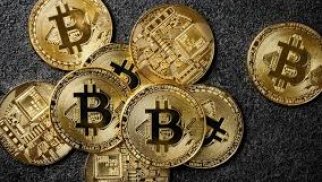 "Bitcoin" 108 min dollara düşdü