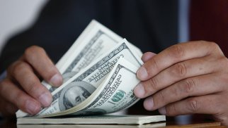 Ukraynanın dövlət borcu 180 milyard dollara çatıb