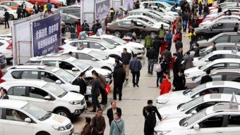Çində avtomobil satışı iyulda 12% azalıb