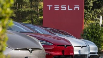 Alman İT mütəxəssisləri Tesla avtomobilində avtopilot sistemini sındırdılar