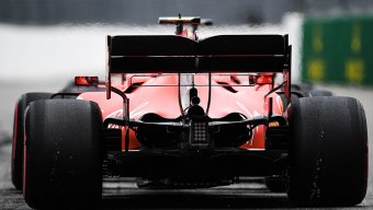Hamilton “Mercedes”dən ayrılıb, “Ferrari”yə gəldi, səhmlər 13% bahalaşdı