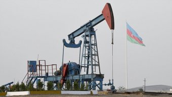 Neftin ucuzlaşması Azərbaycan iqtisadiyyatına necə təsir edə bilər?