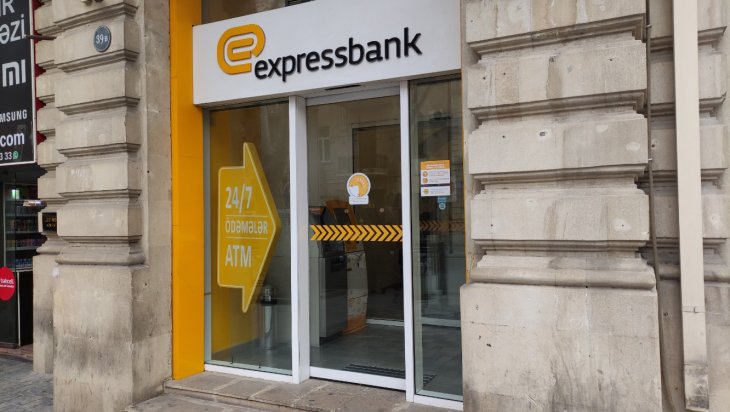 "Expressbank”ın mənfəəti azalıb, şirkətlər 31 milyon manatdan çox depoziti geri çəkib