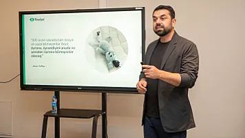 20 ildir ABŞ-da yaşayan azərbaycanlı süni intellekt mütəxəssisi Bakıda seminar verdi