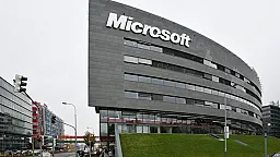 "Microsoft" gələcəyi göstərdi: Ekranlar qalır, tətbiqlər yox olur