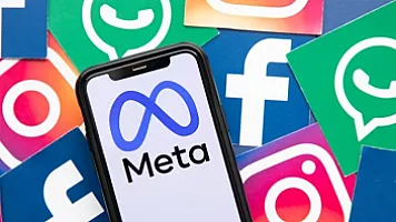 "Meta" səbəbini izah etmədən hesabları bağlayır: Müstəqil şuradan sərt tənqid