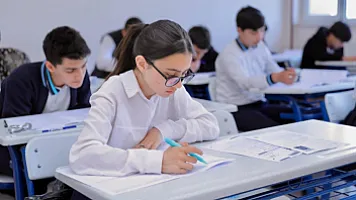 DİM-dən xəbərdarlıq: qeydiyyat bu gecə başa çatır
