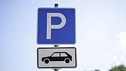 Dövlət qurumları üçün xidməti parklanma yerlərinin siyahısı və ünvanları təsdiqlənib